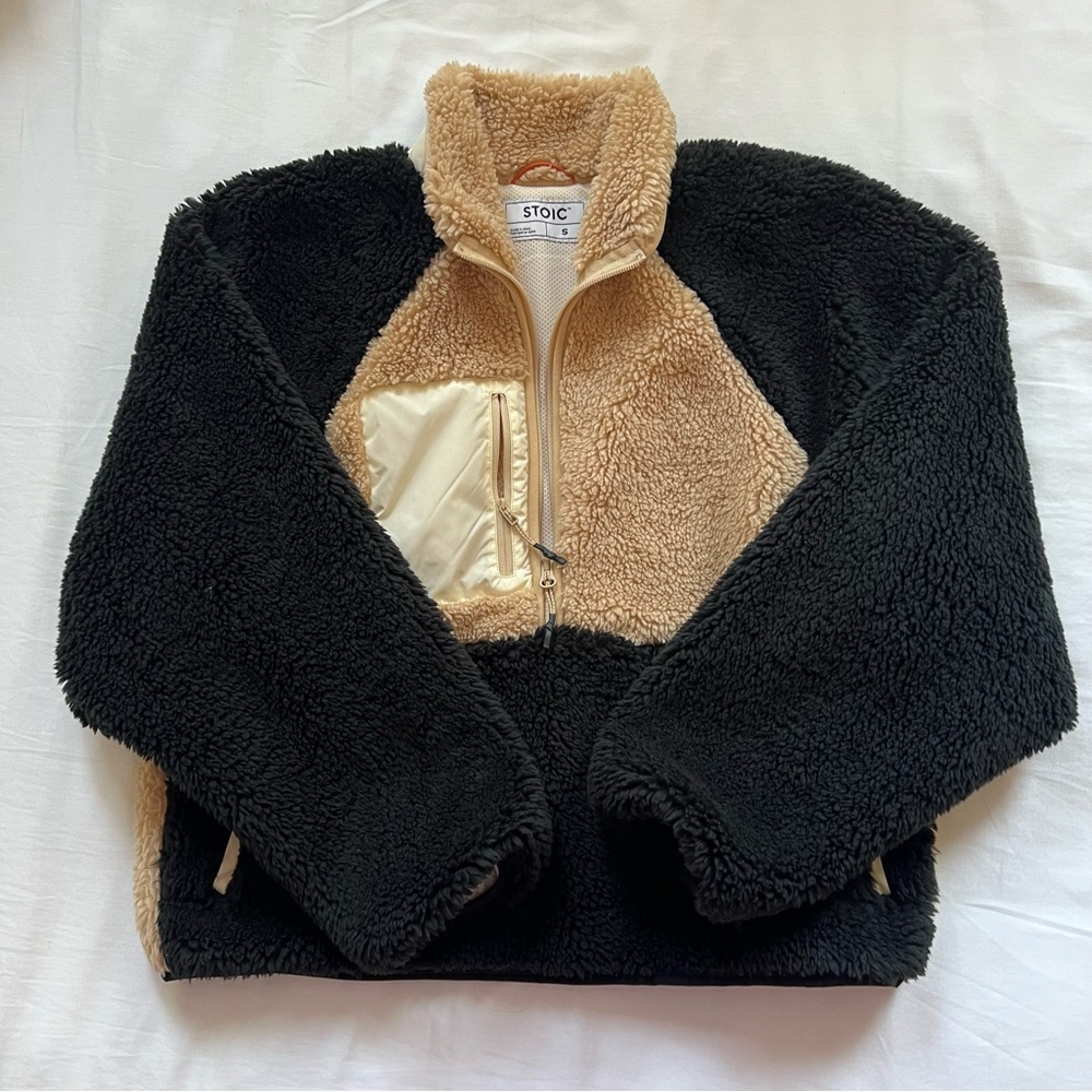 Stoic fleece, size small